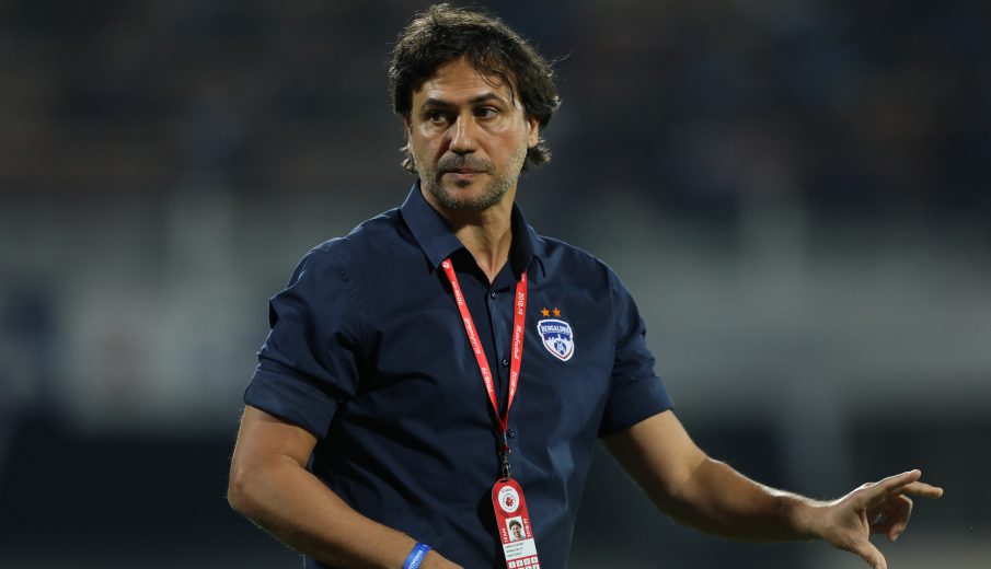 Bengaluru FC Head Coach, Carles Cuadrat during match 82 of the Hero Indian Super League 2018 ( ISL ) between Bengaluru FC and FC Goa held at the Sree Kanteerava Stadium, Bengaluru, India on the 21st February 2019 Photo by: Arjun Singh /SPORTZPICS for ISL