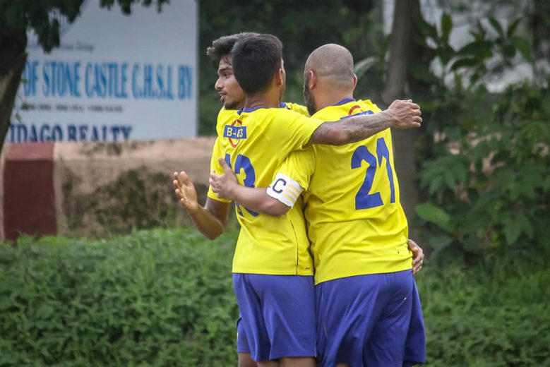 Maryland United come from behind to snatch a late win off Kajupada FC, while in group B, Tiger Sports in strong contention for semi-final after a draw